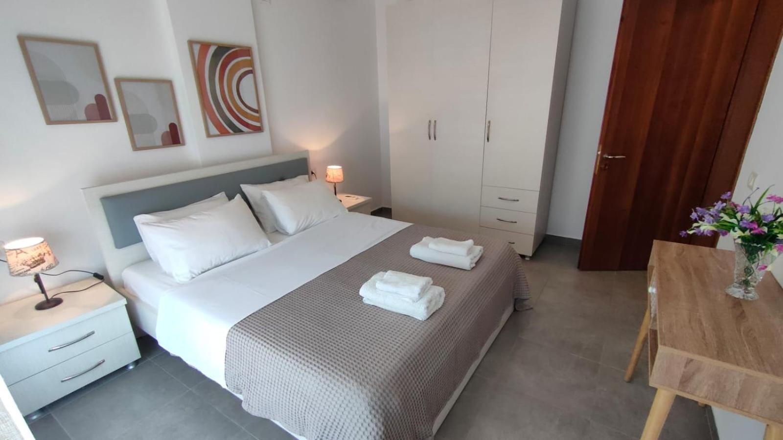 Tropicana Apartament *